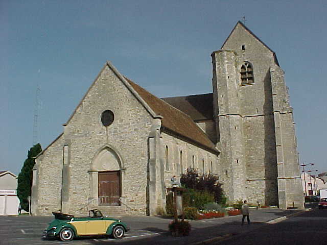 233 - L'EGLISE D'ESTERNAY, DANS LA MARNE.jpg